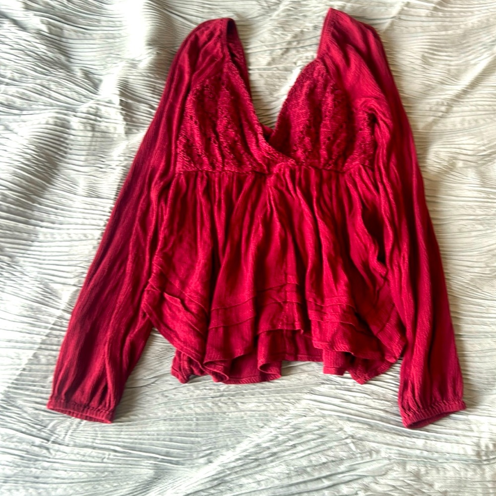 Hollister V-neck XS long sleeve top babydoll